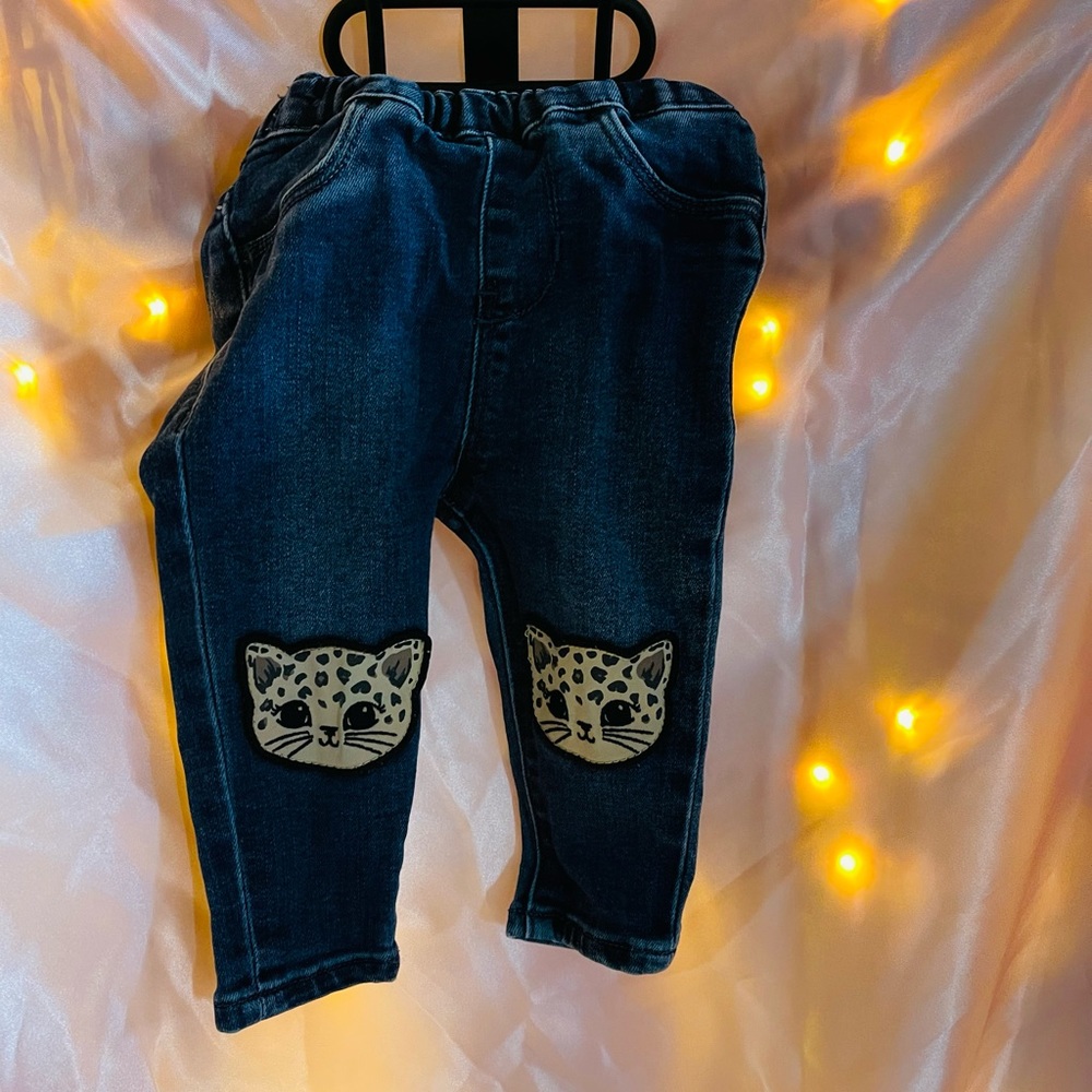 Adorable kitty jeans